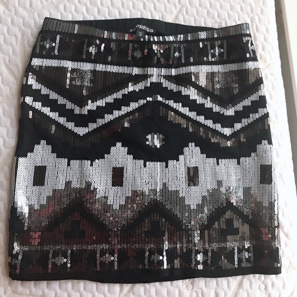 Express skirt